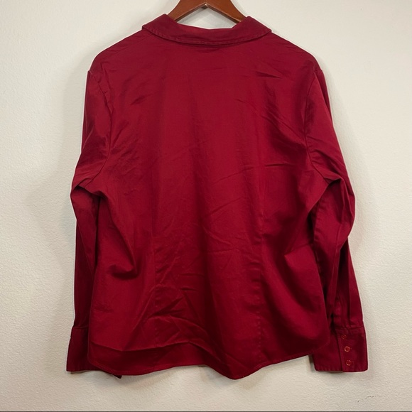 VAN HEUSEN Red Botton Down Shirt Stretchy Size XXL - Picture 4 of 8